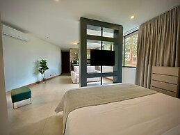 Nomadic Suites