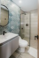 Nomadic Suites