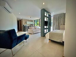 Nomadic Suites