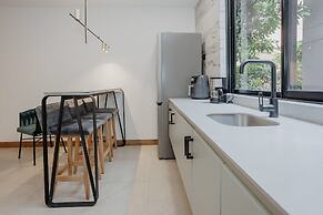 Nomadic Suites