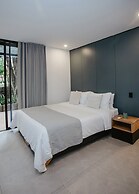 Nomadic Suites