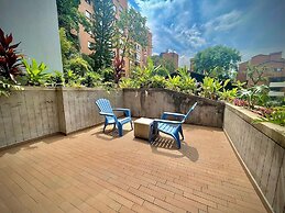 Nomadic Suites