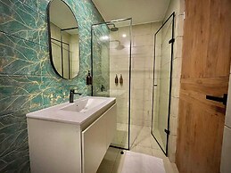 Nomadic Suites