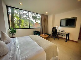 Nomadic Suites