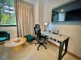 Nomadic Suites