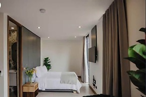 Nomadic Suites