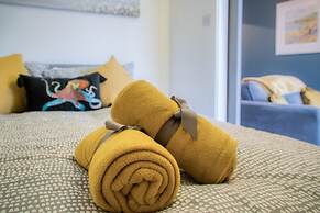 Driftwood Den - 1 Bedroom Apartment - Saundersfoot