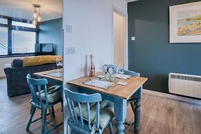 Driftwood Den - 1 Bedroom Apartment - Saundersfoot