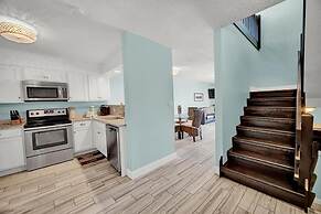 Costa Vista Townhouse #9