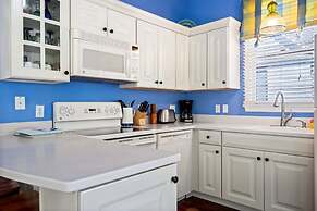 Captains Cottage Sleeps 6!