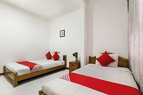 OYO 91099 Villa Impiana