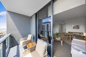 Chic Downtown Retreat 1BR Apartment