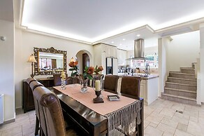 Villa Melia Athenian Riviera