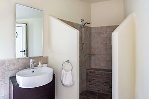 Villa Melia Athenian Riviera