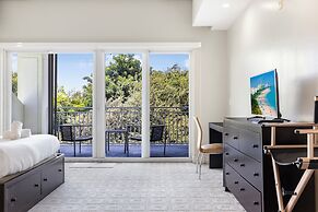 Exclusive Doral Stay W Luxury Amenities