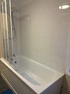 Stylish 2 Bedroom Apartment in Havant