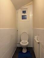 Stylish 2 Bedroom Apartment in Havant