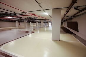 Setai Yacht Comfort II - By Almare Flats