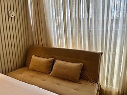 Setai Yacht Comfort II - By Almare Flats