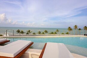 Setai Yacht Comfort II - By Almare Flats