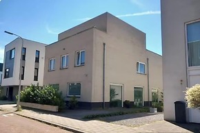 BB luxury villa free parking
