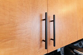 Maple Leaf Square Executive Suites