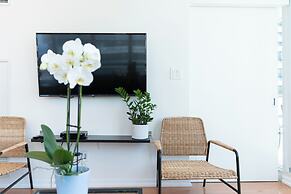 Maple Leaf Square Executive Suites