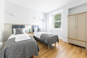 Hillside Luxury Apartments