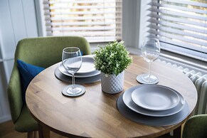 Hillside Luxury Apartments