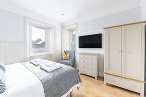 Hillside Luxury Apartments