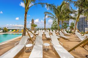 Modern Studio in Downtown Miami