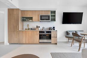 Modern Studio in Downtown Miami