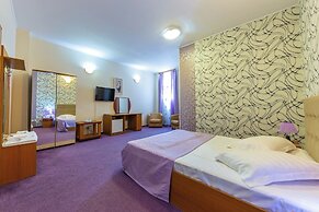 Hotel Amphitryon Premium