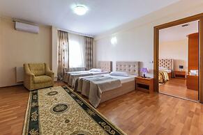 Hotel Amphitryon Premium