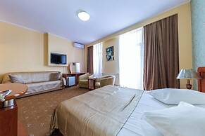 Hotel Amphitryon Premium