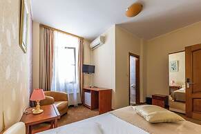 Hotel Amphitryon Premium