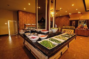 Throne Beach Resort & Spa