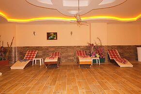 Throne Beach Resort & Spa