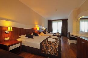 Throne Beach Resort & Spa