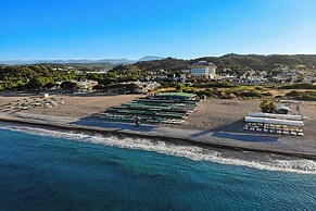 Throne Beach Resort & Spa