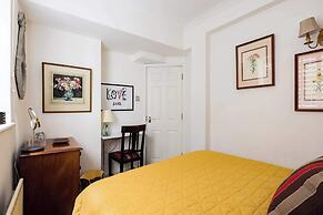 Mayfair W/ac 3-bed-5guests Berkeley Square