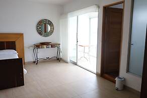 HOTEL PORTOBELO GUATAPE