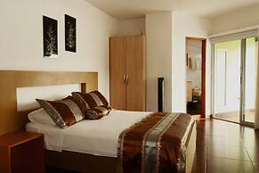HOTEL PORTOBELO GUATAPE