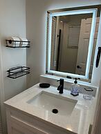 Amazing 2b Fantasy Resort