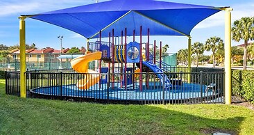 Amazing 2b Fantasy Resort