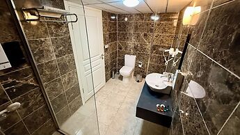 Assos Mia Konaklama ve Restaurant