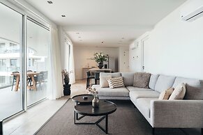 ONE Mambo by Bocobay