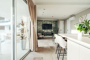 ONE Mambo by Bocobay