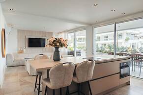 ONE Mambo by Bocobay