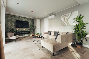 ONE Mambo by Bocobay